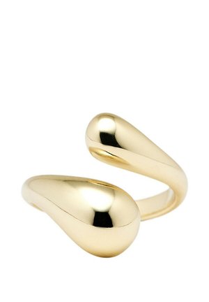 Åbent glat guld_ring med to afrundede, dråbeformede ender, der vender mod hinanden på en hvid baggrund.