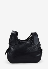 Bolso de mano de cuero negro con una textura suave, forma redondeada y correas anchas. Presenta cremalleras laterales discretas para almacenamiento adicional.
