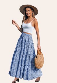 Cupshe BREEZY FLORAL TIERED - Maxirok - dark blue