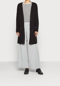 Esprit Kofta - black