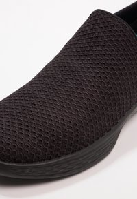 Skechers Performance Løbesko walking - black