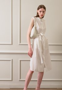 YAS Tall YASSWATIA DRESS ICON - Vestido camiseiro - star white