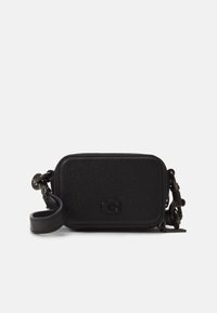 Coach - CROSSBODY POUCH IN CROSSGRAIN UNISEX - Olkalaukku - black Pienoiskuva 1