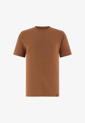 Effen bruine T-shirt met korte mouwen en een ronde hals, met een klein zwart label onderaan de zoom op een witte achtergrond.