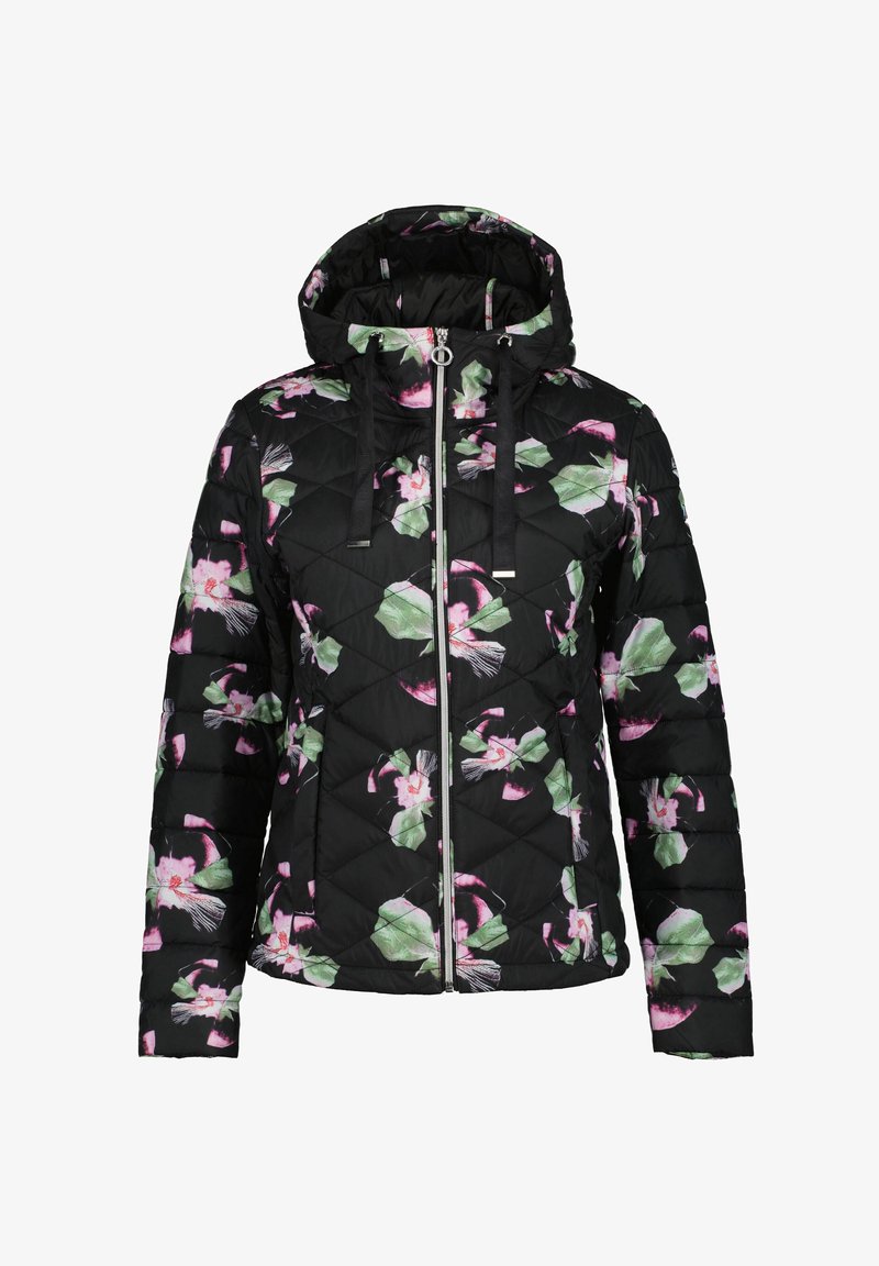 Veste noire matelassée avec capuche, fermeture éclair devant, et motif floral rose et vert sur les manches et le corps.