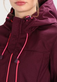 Superdry & Co Veste mi-saison - dark red
