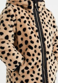 WE Fashion REVERSIBLE MET IMITATIEBONT - Vinterkappa /-rock - black