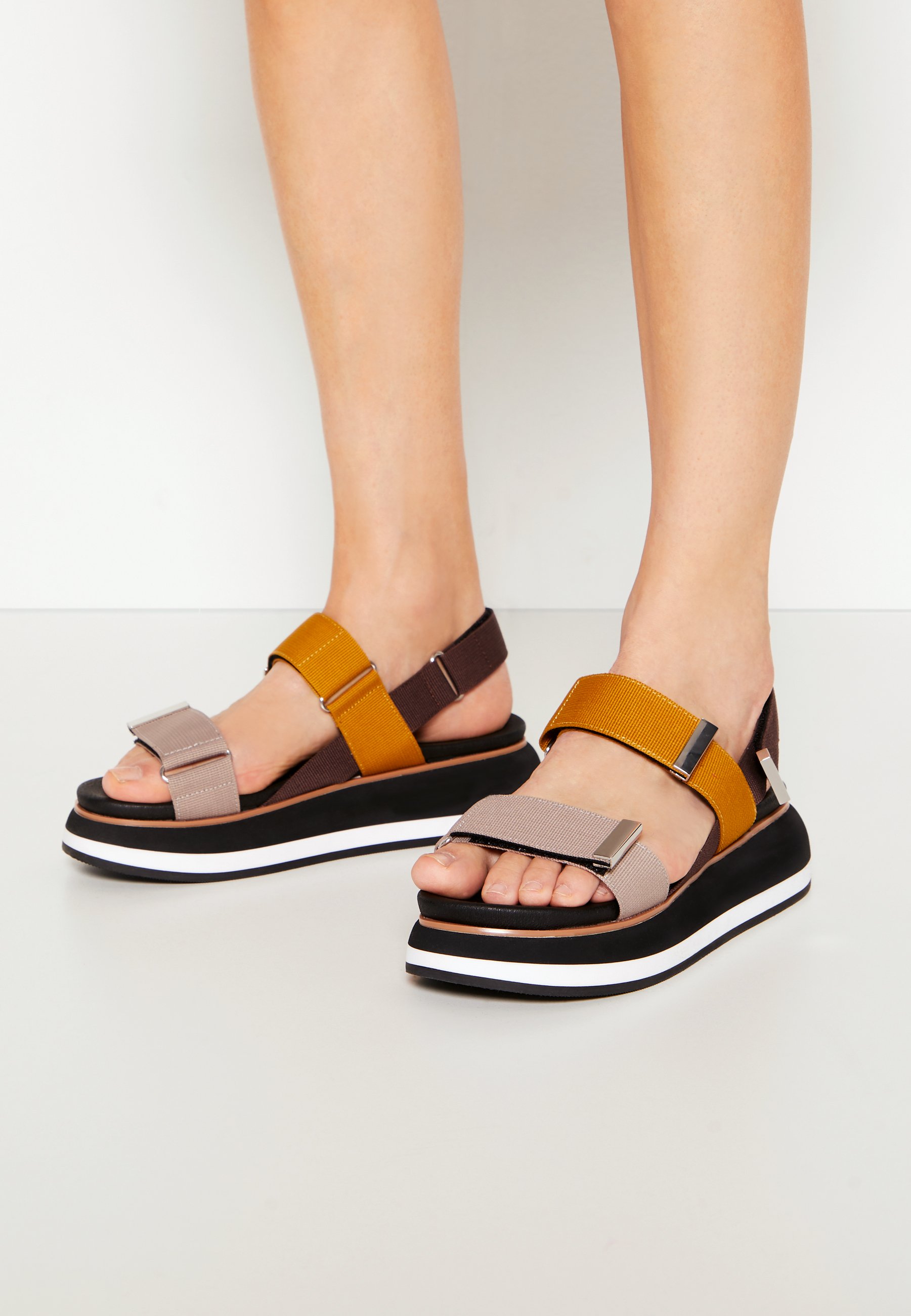 Gioseppo Sandalias con plataforma - black/negro - Zalando.es