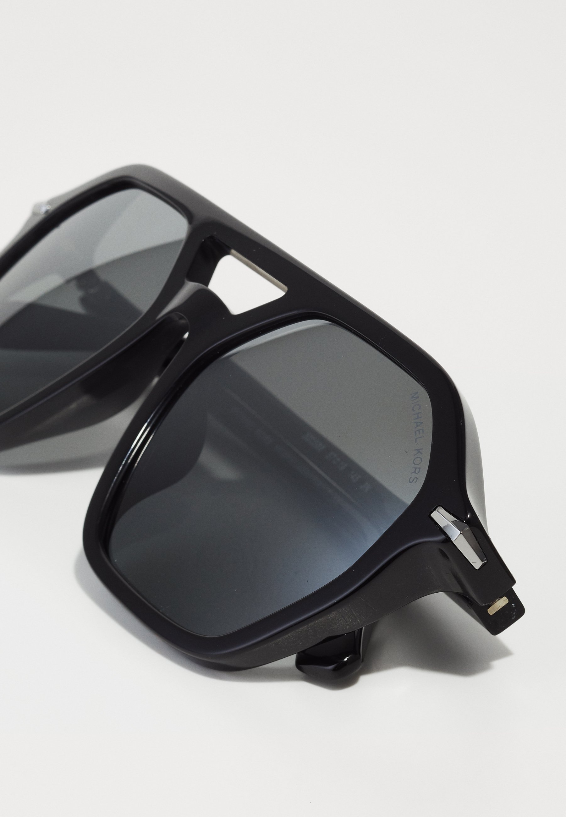 Michael Kors JACKSON HOLE - Sunglasses - black - Zalando.co.uk