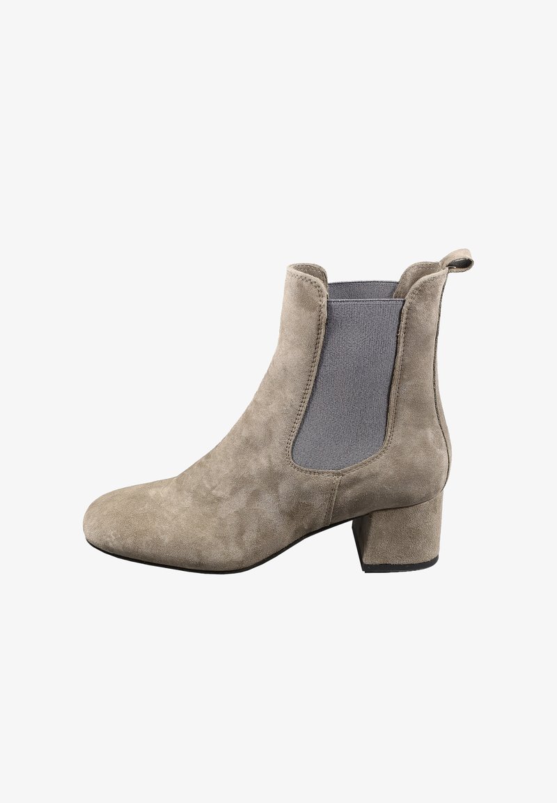 Taupefarbener Wildleder-Stiefelett mit elastischen Seiteneinsätzen, abgerundetem Zehenbereich und niedrigem Blockabsatz. Glatte Textur und minimalistisches Design.