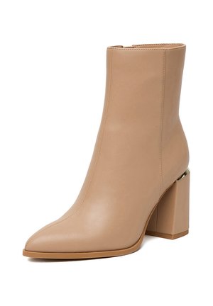 Nine West CEO JASMIN beżowy