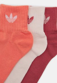 adidas Originals 3PACK - Meias -  quartz/semi coral fusion/red