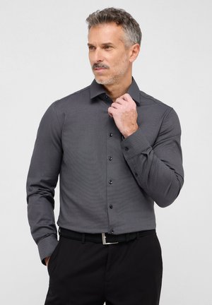BAUMWOLLHEMD - SLIM FIT - Hemd - anthrazit