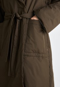 Mads Nørgaard STAR COAT - Casaco de inverno - demitasse