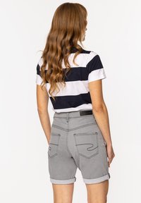 Lee Cooper SERPA jasnoszary