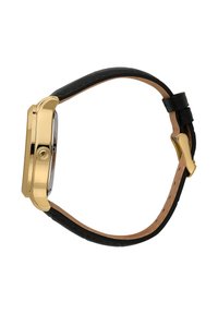 Gouden polshorloge met een rechthoekige kast, zwarte leren band en een lichtbruine onderkant. Bevat een gestructureerde kroon en een minimalistisch design.