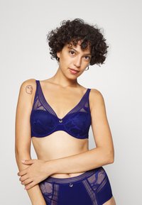 Chantelle TRUE TIEF - Sutiã triangular - danube blue