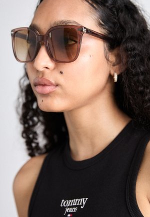 COACH Sonnenbrille - brown/grey