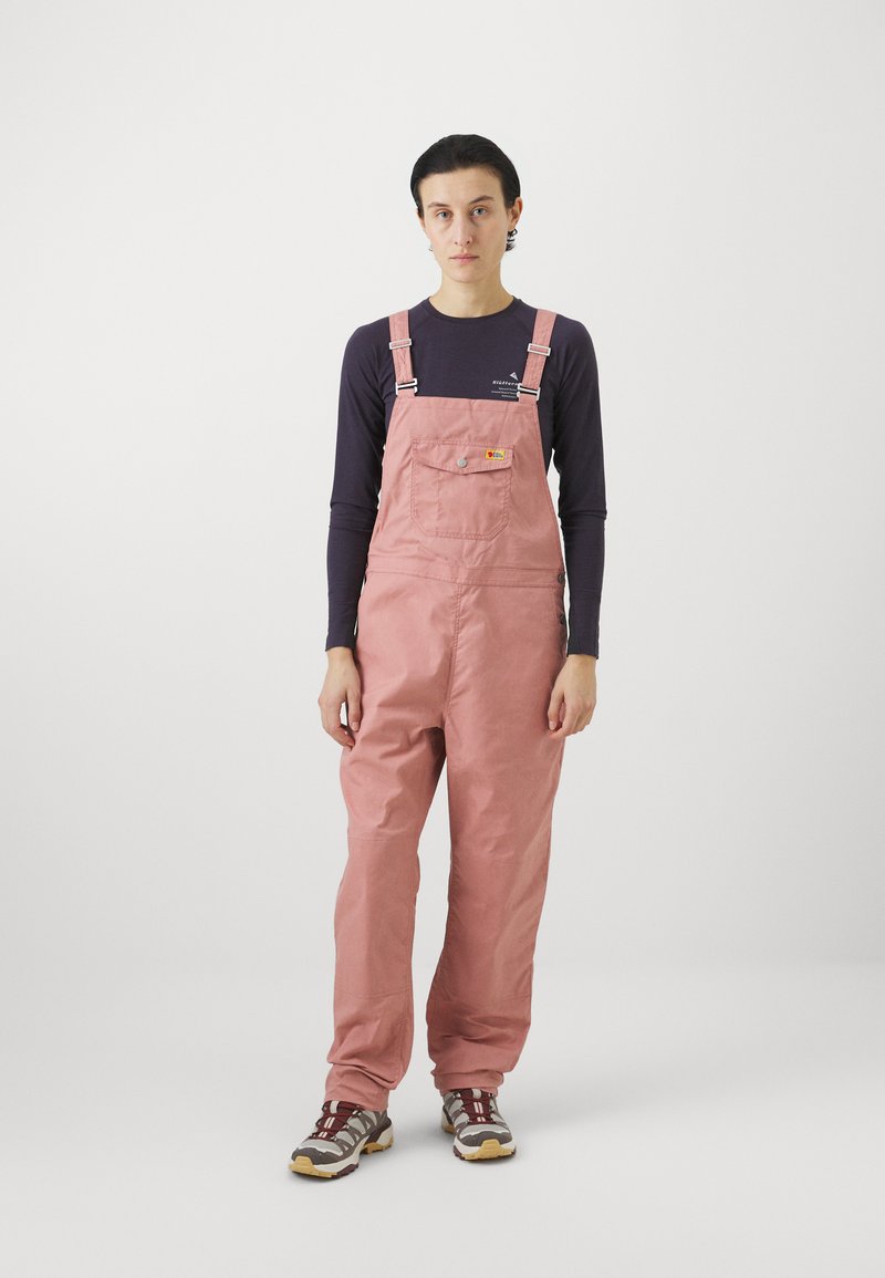 Fjällräven VARDAG DUNGAREE TROUSERS W - Āra bikses - dusty rose