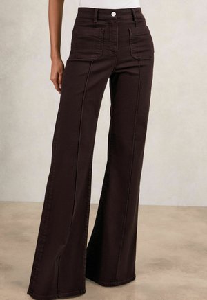 SAKURA PATCH POCKET - Flared Jeans - burgundy