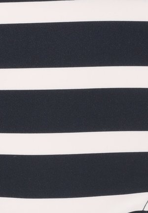 Marineblå og hvid stribet stof med skiftende brede og smalle striber i et glat, strækbart materiale.