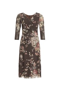 Robe marron foncé longueur genou avec motif floral rose et beige, manches trois-quarts transparentes et corsage croisé à encolure en V avec fronces latérales.