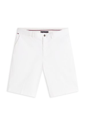 Bijele hlače kratke duljine od mješavine pamuka, s ravnim prednjim dijelom, dva bočna džepa i jednim stražnjim džepom s kopčanjem na gumb.
