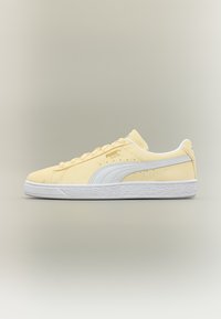 Επιλέχθηκε, buttercream/white