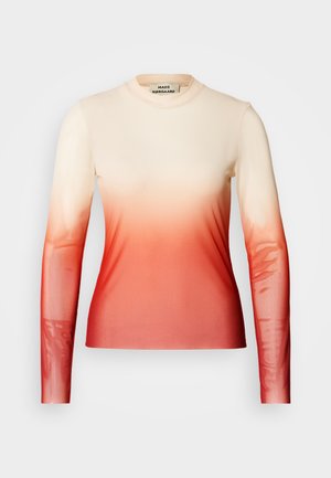 T-shirt à manches longues avec un design dégradé, passant de la crème au rouge. Fabriqué en tissu doux, avec une silhouette ajustée et un col rond.