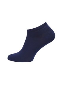Calzini alla caviglia blu navy realizzati in tessuto morbido e elastico. Presentano una texture liscia con un design a taglio basso per una visibilità minima.