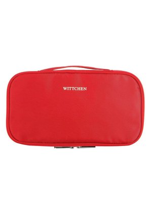 Borsa da toilette rettangolare rossa realizzata in materiale testurizzato. Presenta una maniglia e una chiusura frontale con zip. Logo "WITTCHEN" in oro sulla parte anteriore.