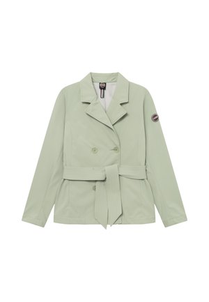 Lichtgroene dubbelgeknoopte jas met brede revers, twee knopen, tailleceintuur en ronde merkpatch op de linker mouw.