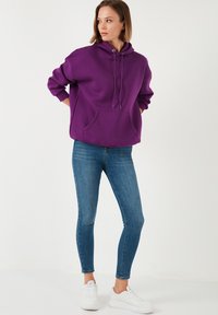 LELA Felpa con cappuccio - purple