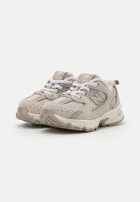 New Balance 530 UNISEX biały