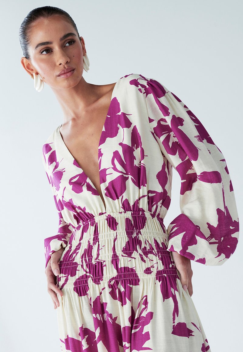 Abo in popeline con cintura, nero | Weekend Max Mara
