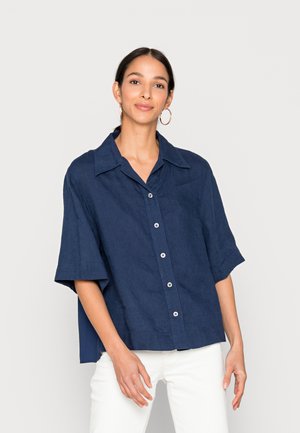 SHIRT SHAPE SHORT SLEEVE BUTTON PLACKET - Button-down blouse - noble blue