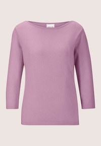 Lavendelfarbenes Langarmshirt mit Bootsausschnitt und geradem Saum, vor einem neutralen Hintergrund präsentiert.