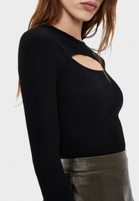 Bershka Neule - black