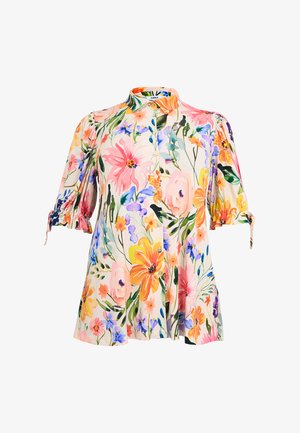 Bluse med blomsterprint i livlige nuancer af pink, orange, lilla og grøn, med knaplukning foran, krave og trekvartlange ærmer med flæser og bindebånd.