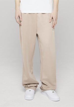 - Spodnie treningowe