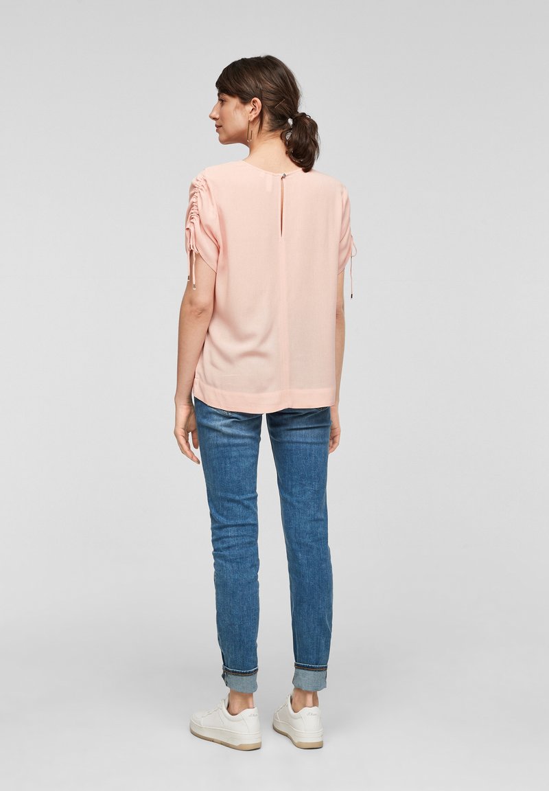 Damen T-Shirts | QS by s.Oliver MET KORTE MOUWEN EN KOORD T-Shirt print apricot/lachs - ZD23953 Damen T-Shirts | QS by s.Oliver MET KORTE MOUWEN EN KOORD T-Shirt print apricot/lachs - ZD23953