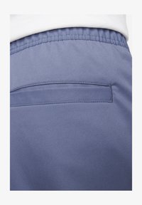 No seleccionado, diffused blue/white