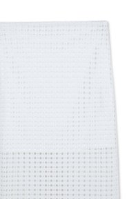 Tessuto bianco testurizzato con un motivo a griglia, caratterizzato da fori rotondi distribuiti uniformemente. Il materiale appare leggero e traspirante.