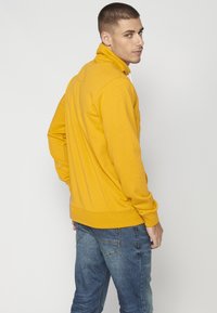 Koroshi Mikina - amarillo