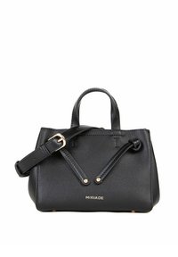 Sort læderhåndtaske med en struktureret form, kontrasterende guldbeslag, dobbelte håndtag øverst og en aftagelig crossbody-rem.