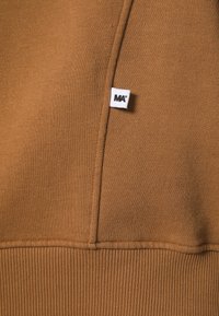 Martin Asbjørn Felpa con cappuccio - cognac