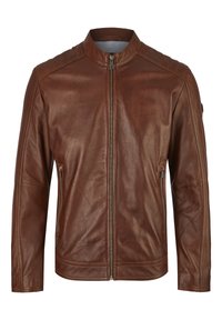 Chaqueta de cuero marrón con cuello alto, cierre frontal y dos bolsillos laterales. Presenta acentos de costura en los hombros y una textura suave.