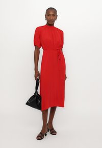 N°21 DRESS - Cocktailkjole / festkjole - red