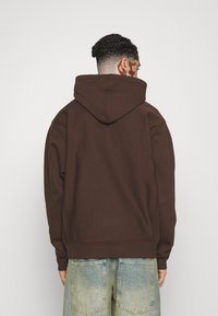 Carhartt WIP HOODED AMERICAN SCRIPT - Hoodie - tobacco