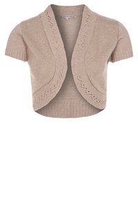 Kortärmad, kort cardigan i ljusbeige stickad tyg. Har en bred, öppen krage och ett intrikat spetsmönster längs kanterna.